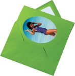   Paszpartu kártya, erezett karton, ovális kivágás, 220 g/m², 3 kártya+boríték, világoszöld - Folia